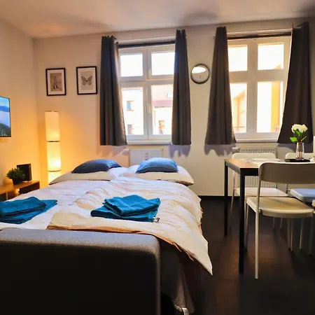 A Comfy In Smichov - Andel Apartament Praga
