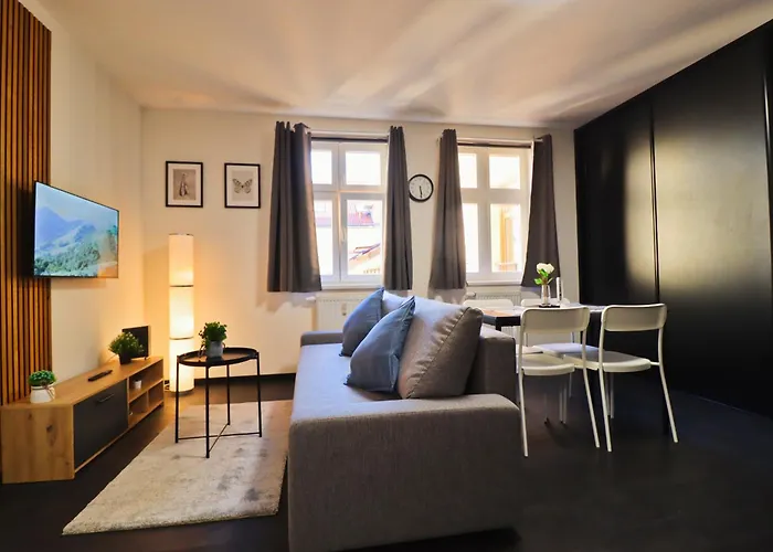Apartment A Comfy In Smichov - Andel Prague