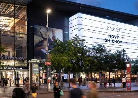 A Comfy In Smichov - Andel 아파트