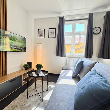 아파트 A Comfy In Smichov - Andel *